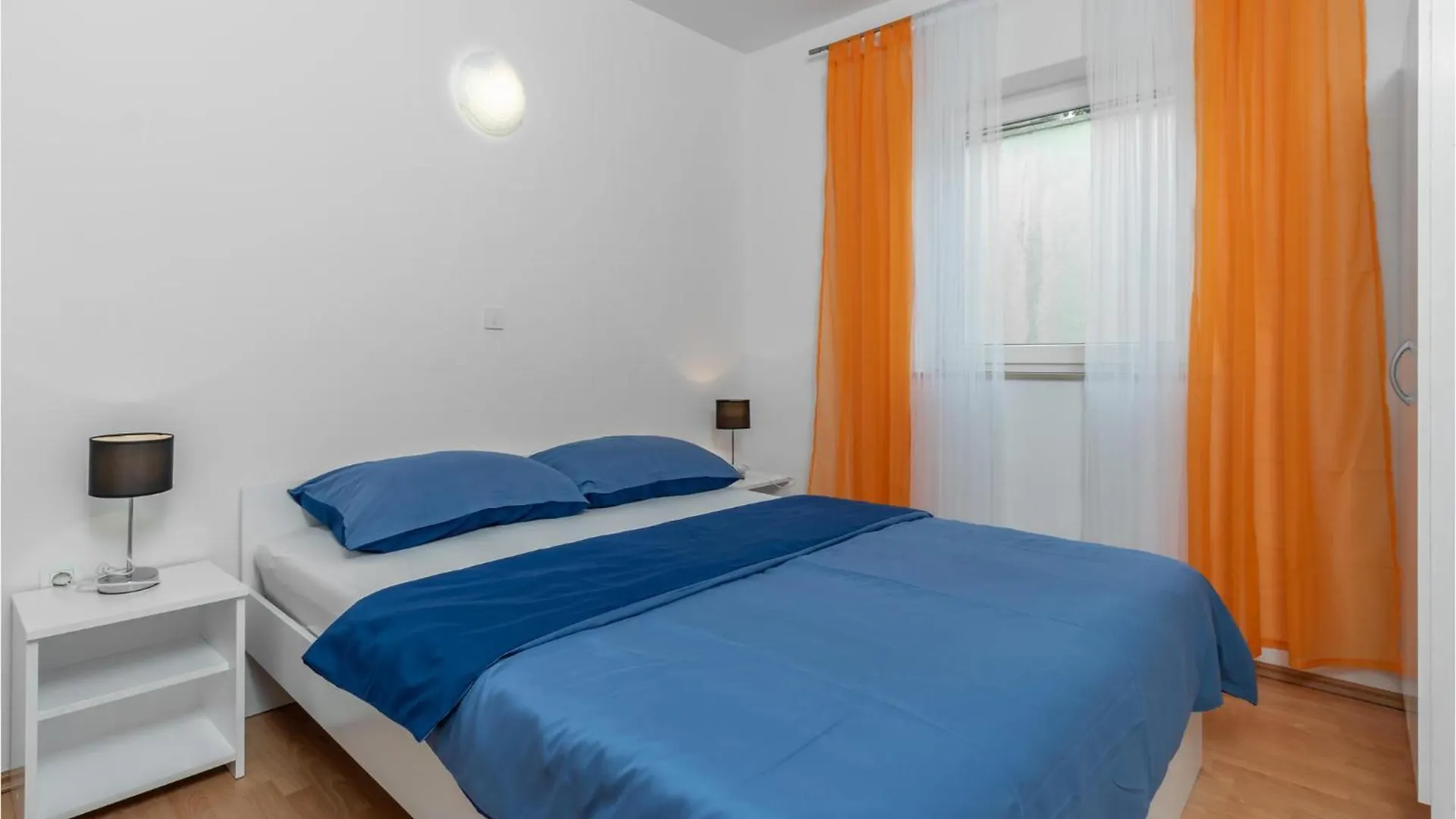 Awesome Apartment In Jadranovo With Kitchen Croatia