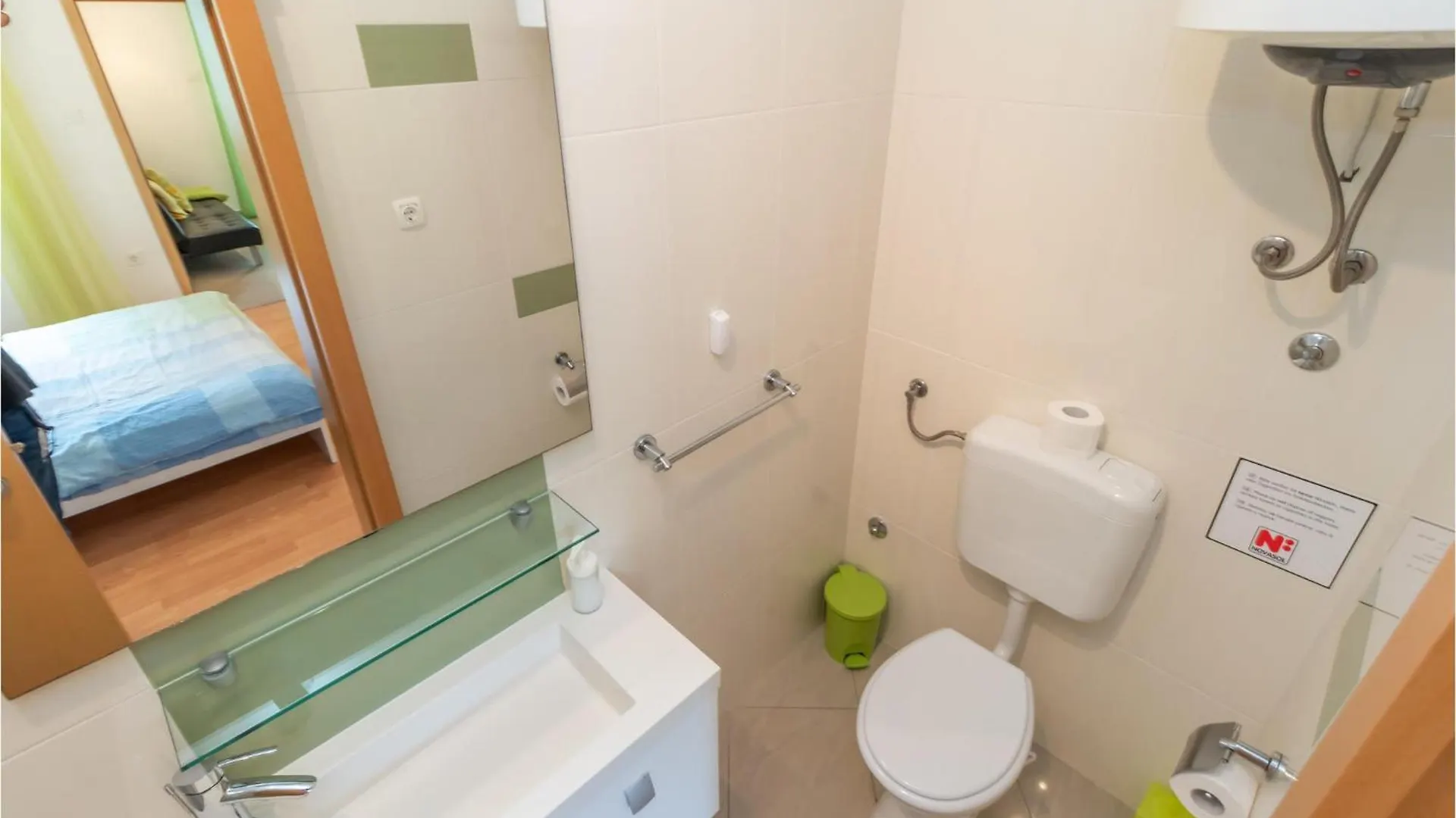 Awesome Apartment In Jadranovo With Kitchen 0*,  Croaţia