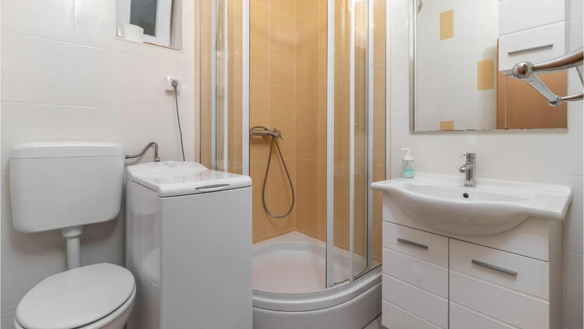 Awesome Apartment In Jadranovo With Kitchen Croatia
